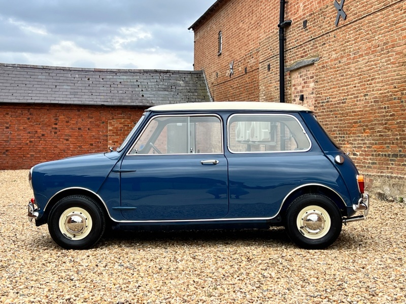 MORRIS MINI