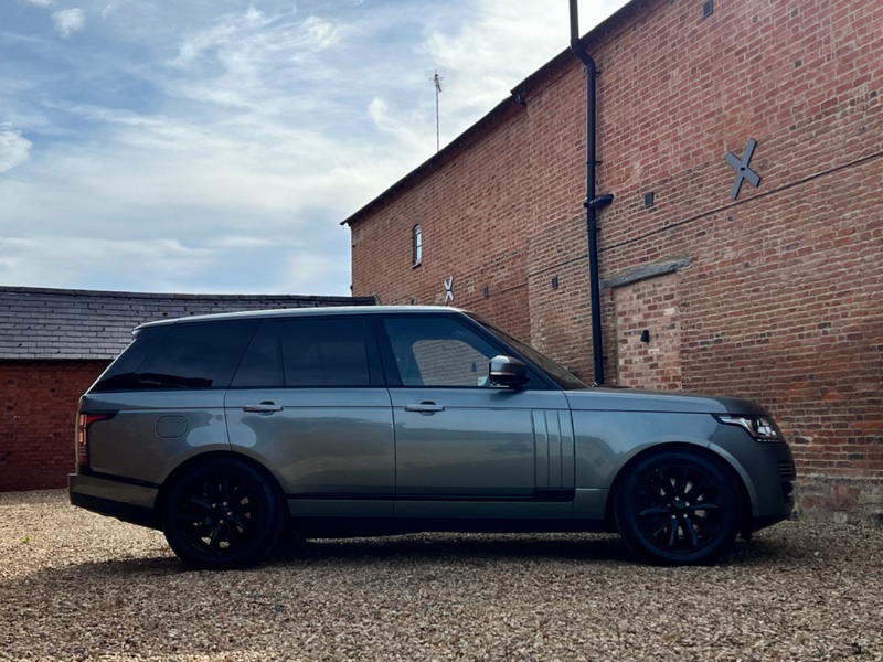 LAND ROVER RANGE ROVER