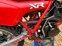 HONDA XR200