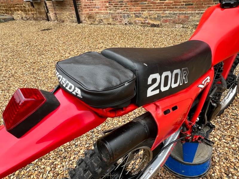 HONDA XR200