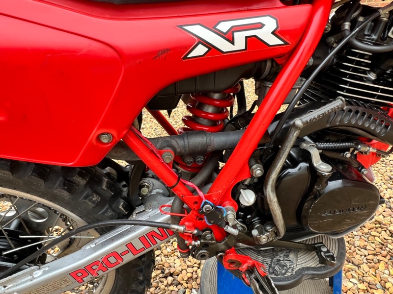 HONDA XR200