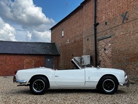 TRIUMPH SPITFIRE