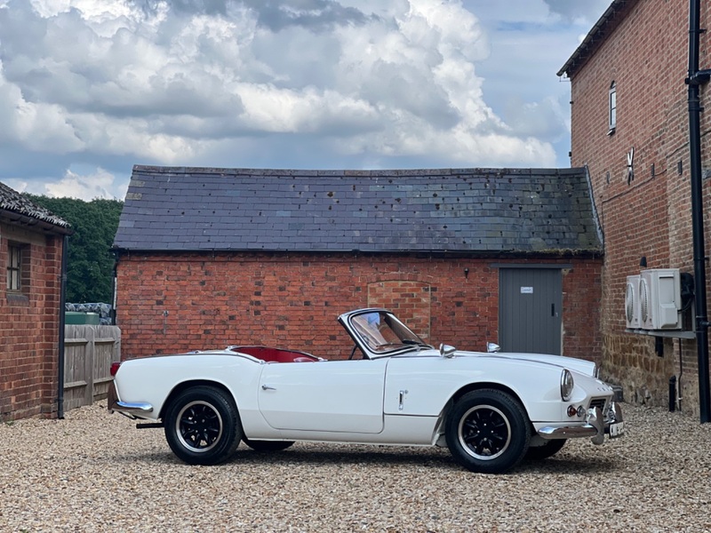 TRIUMPH SPITFIRE