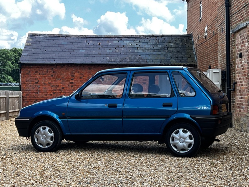 ROVER METRO