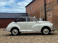 MORRIS MINOR