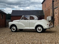 MORRIS MINOR