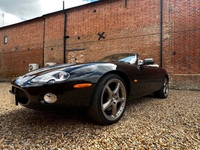 JAGUAR XKR