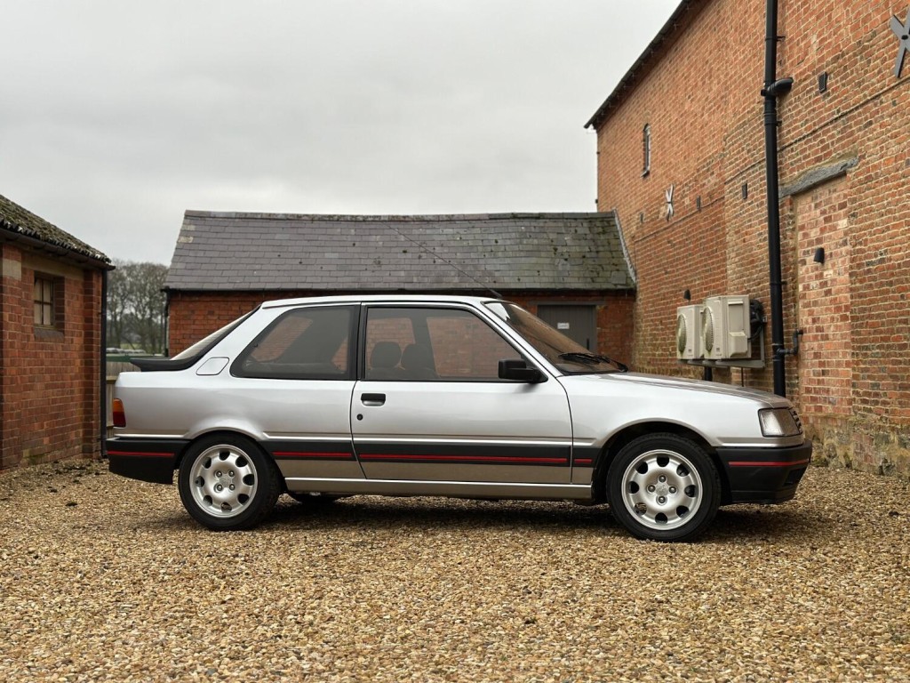 1988 Peugeot 309